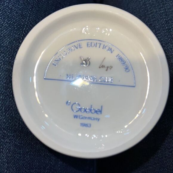 GOEBEL HUMMEL FIGURINE "HELLO WORLD" #429 HUMMEL CLUB EXCLUSIVE EDITION 1989/90 - Picture 6 of 6